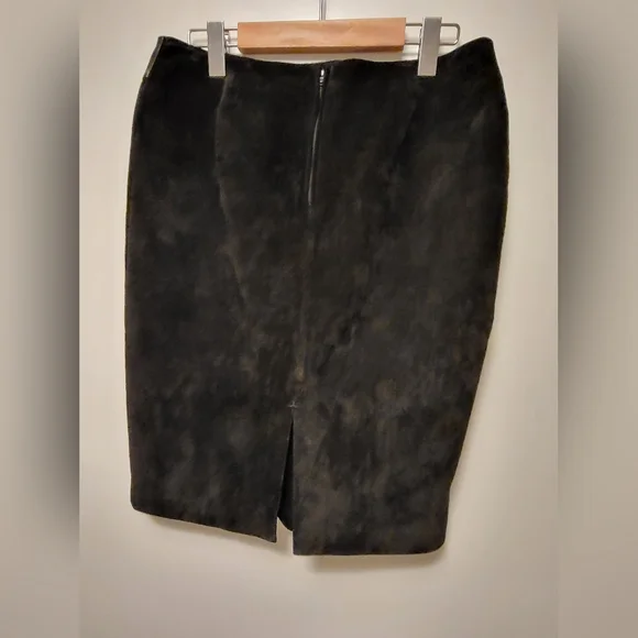 🇨🇦 Genuine suede / leather Danier skirt - Picture 2 of 5